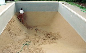 Packing the sand